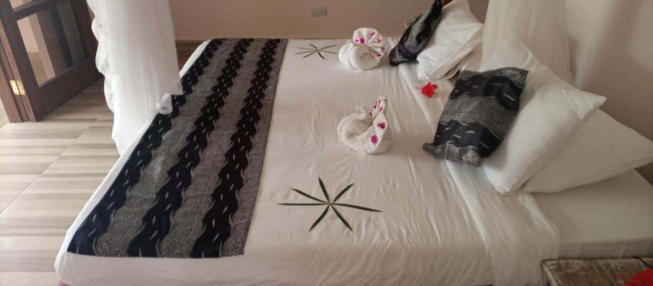 Eleven Pearl Boutique Hotel & Spa Diani Beach Kültér fotó