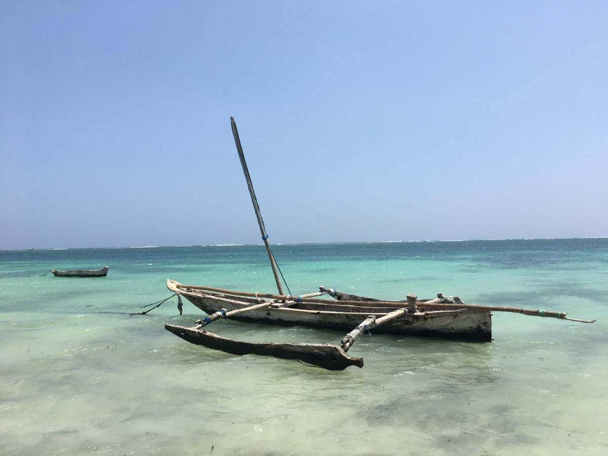 Eleven Pearl Boutique Hotel & Spa Diani Beach Kültér fotó