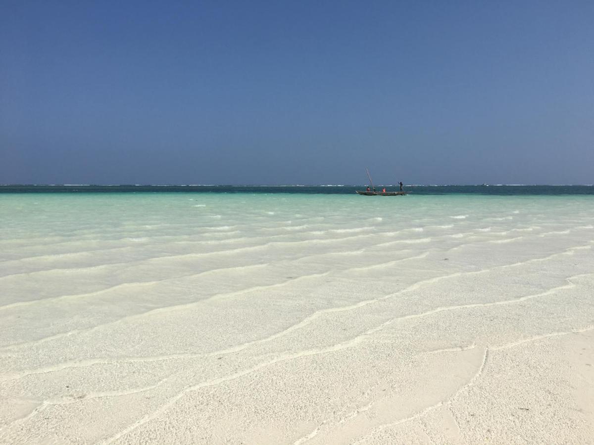 Eleven Pearl Boutique Hotel & Spa Diani Beach Kültér fotó