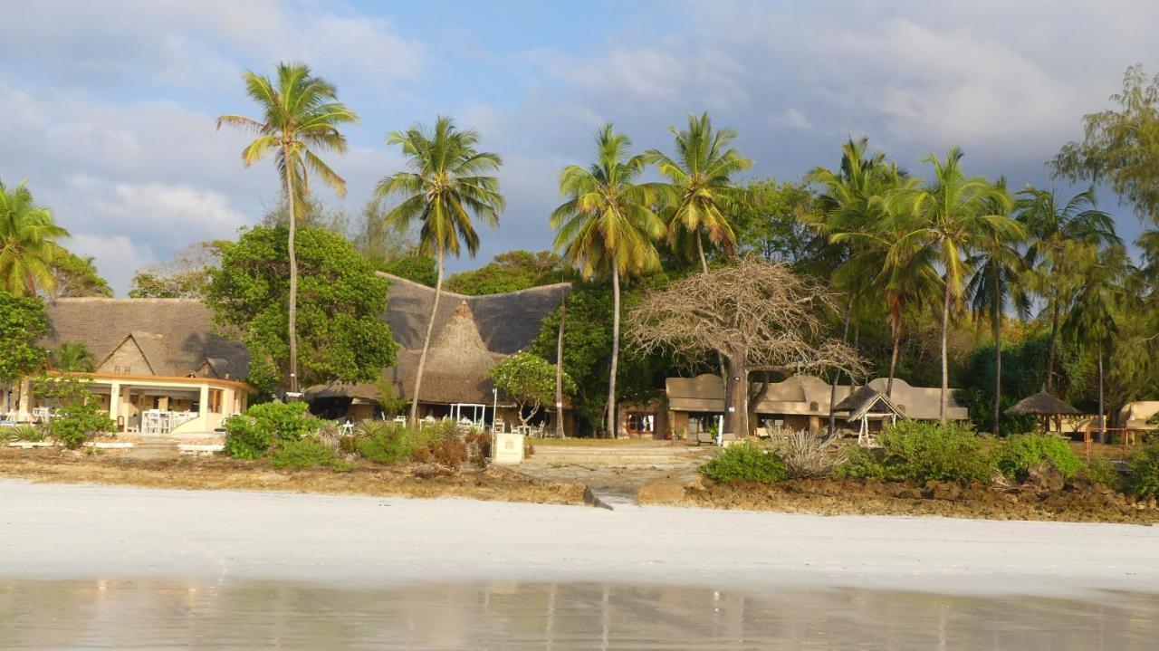 Eleven Pearl Boutique Hotel & Spa Diani Beach Kültér fotó