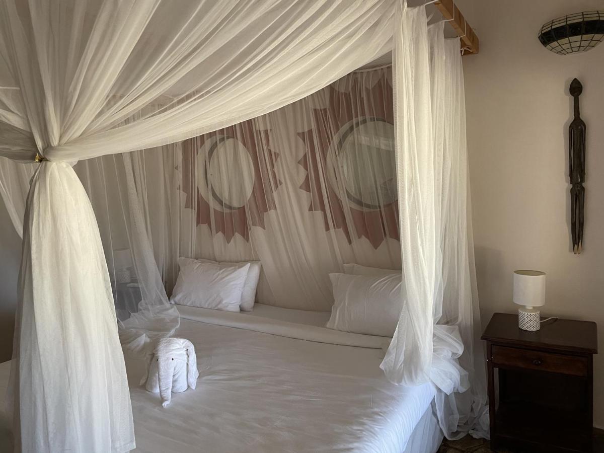 Eleven Pearl Boutique Hotel & Spa Diani Beach Kültér fotó