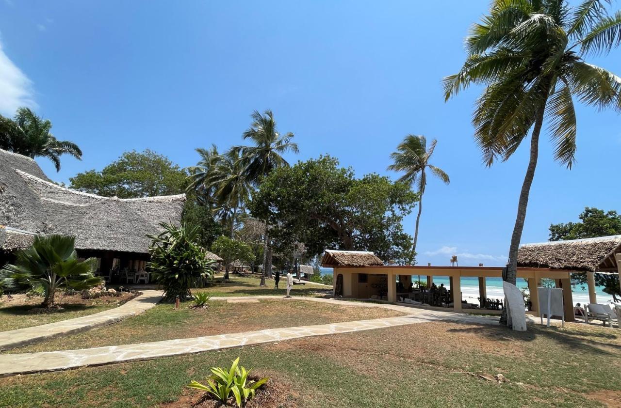 Eleven Pearl Boutique Hotel & Spa Diani Beach Kültér fotó