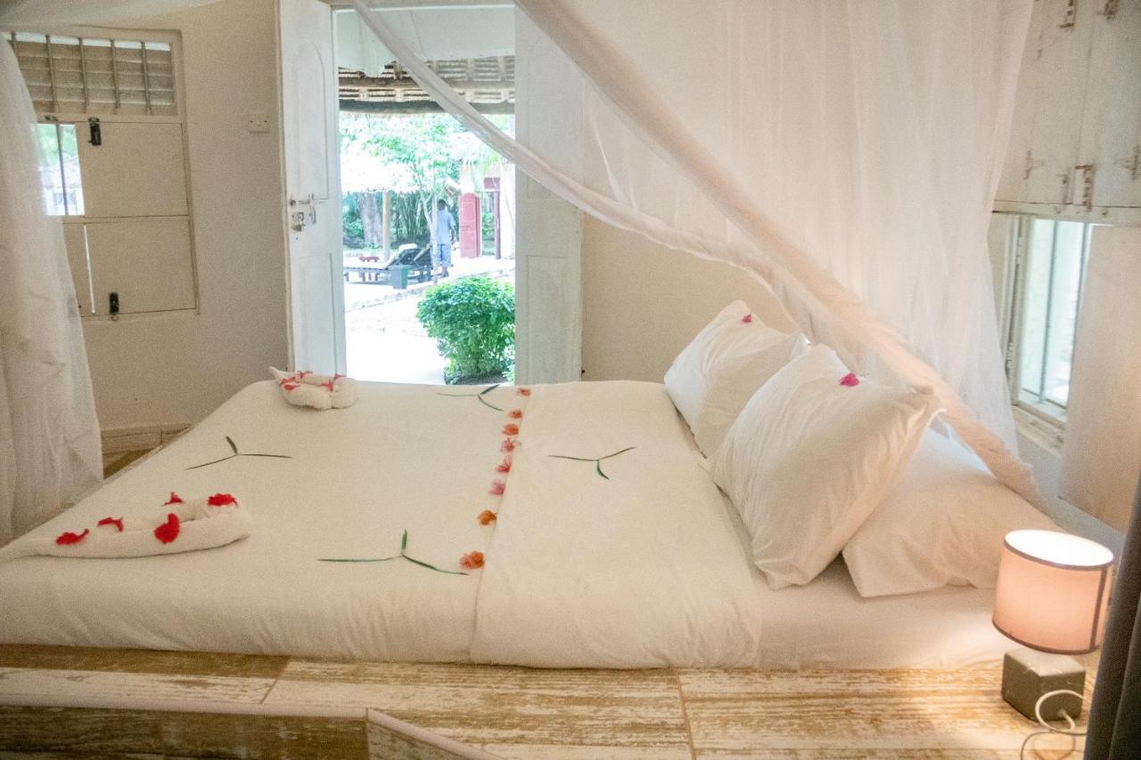 Eleven Pearl Boutique Hotel & Spa Diani Beach Kültér fotó